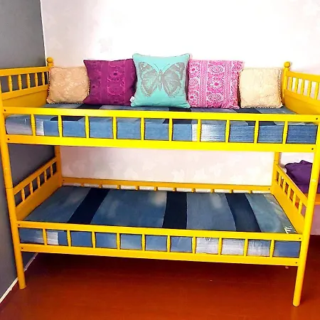 Mummola Neljaen Makuuhuoneen Asunto Laehellae Jokea * Simpele