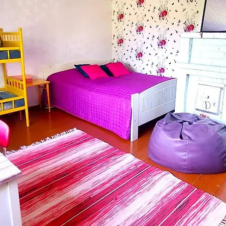 Дом отдыха Mummola Neljaen Makuuhuoneen Asunto Laehellae Jokea