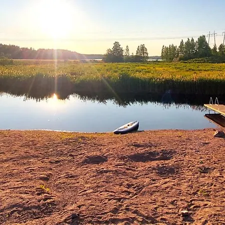 Ferienhaus Mummola Neljaen Makuuhuoneen Asunto Laehellae Jokea Simpele