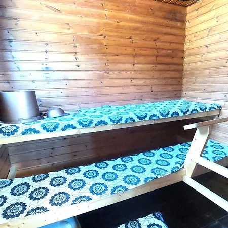 Ferienhaus Mummola Neljaen Makuuhuoneen Asunto Laehellae Jokea *