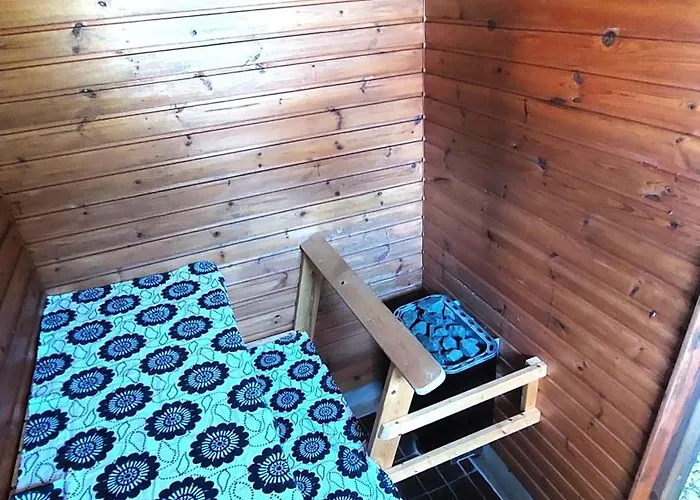 Mummola Neljaen Makuuhuoneen Asunto Laehellae Jokea * Simpele