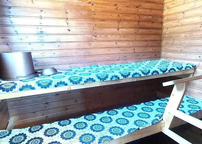 Holiday home Mummola Neljaen Makuuhuoneen Asunto Laehellae Jokea *